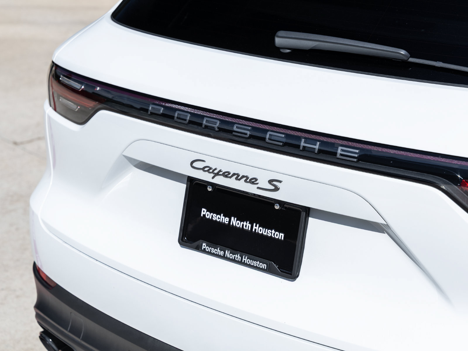 Certified 2023 Porsche Cayenne S Platinum AWD/4WD image 16