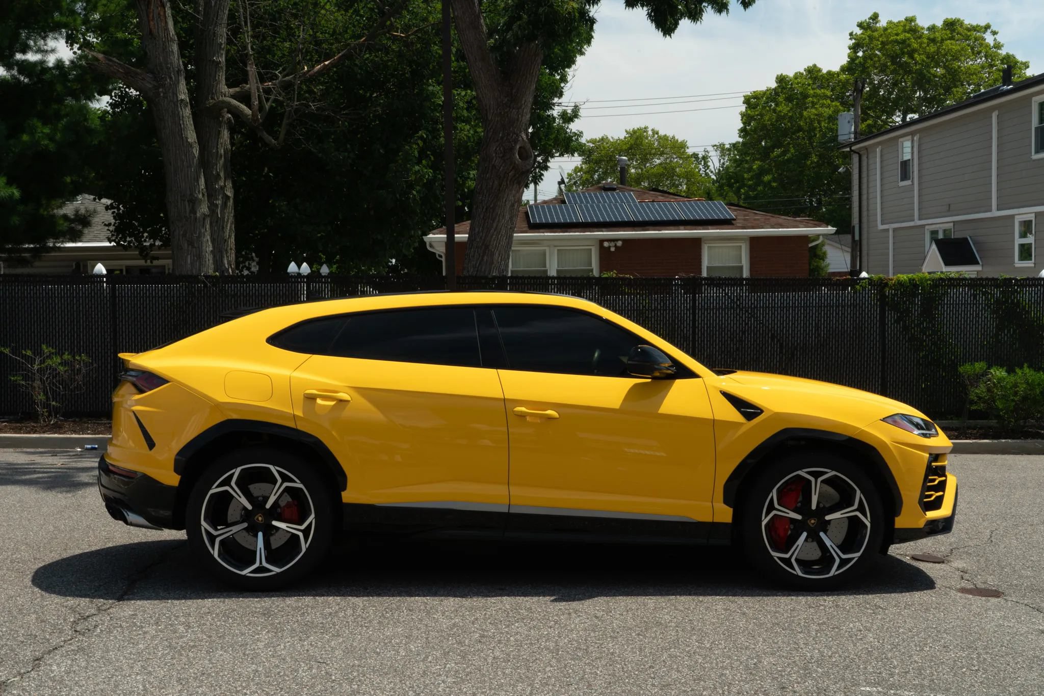 Used 2021 Lamborghini Urus AWD/4WD image 8
