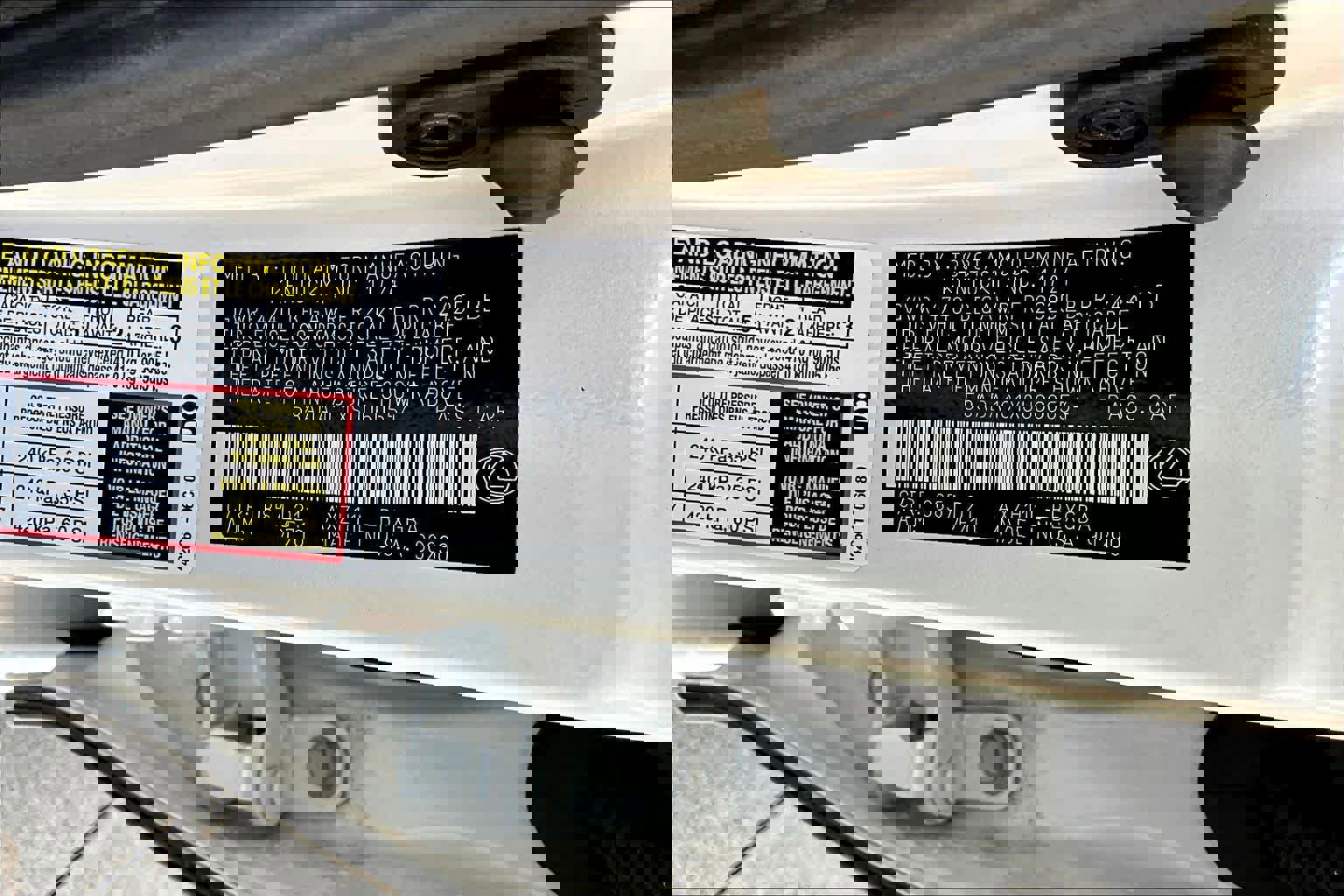 Certified 2025 Lexus ES 300h w/ Premium Package image 36