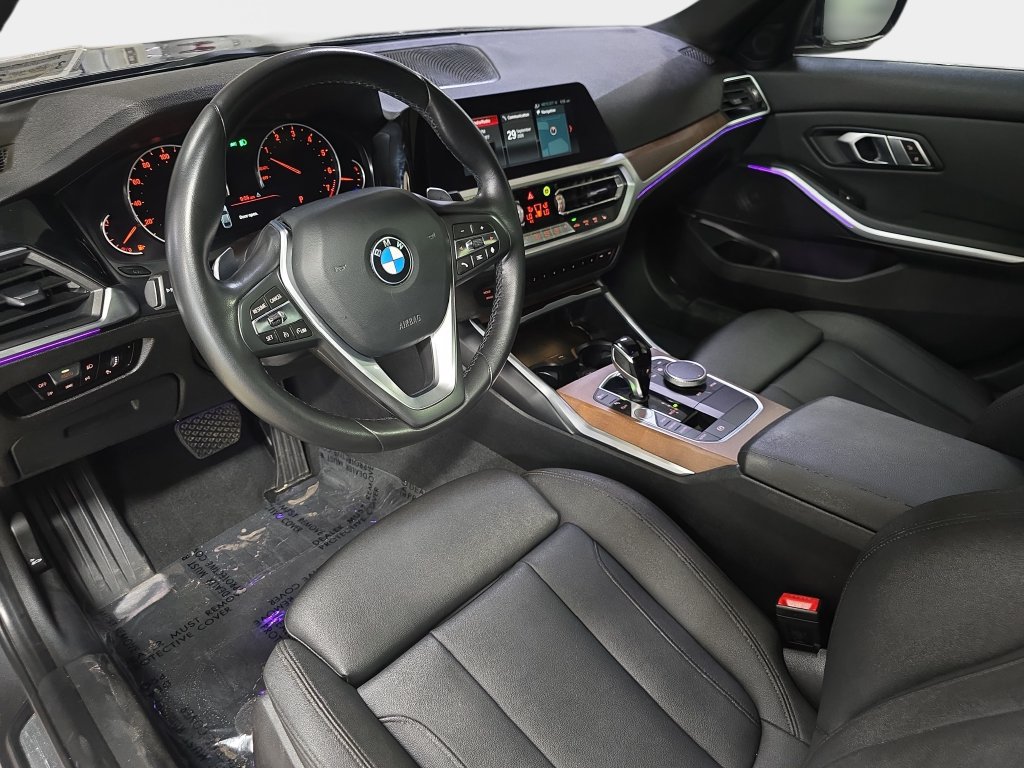 Used 2020 BMW 330i Sedan w/ Convenience Package RWD image 19