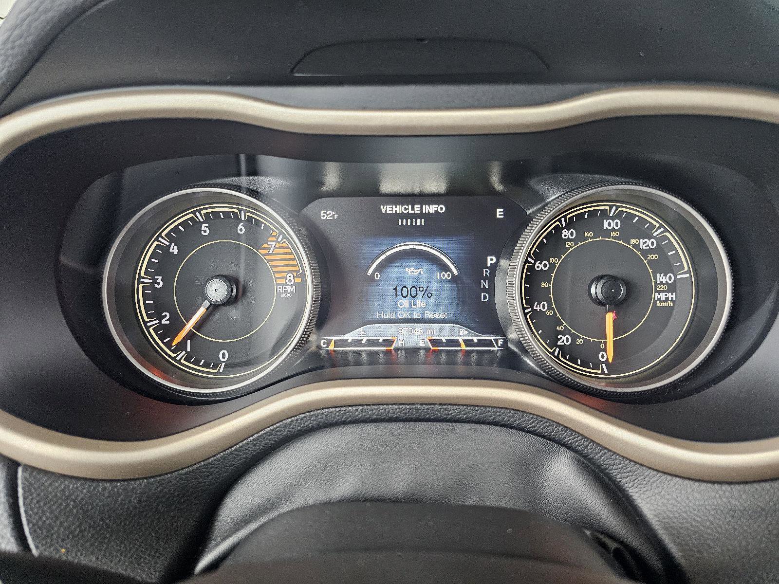 Used 2017 Jeep Cherokee Limited image 21