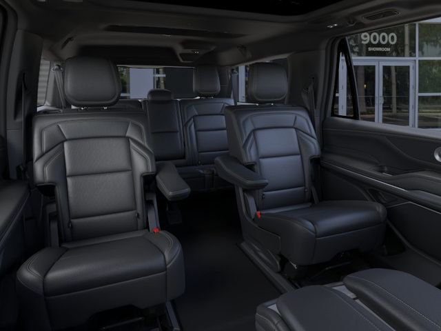 New 2026 Lincoln Navigator L Reserve w/ Jet Appearance Package AWD/4WD image 11