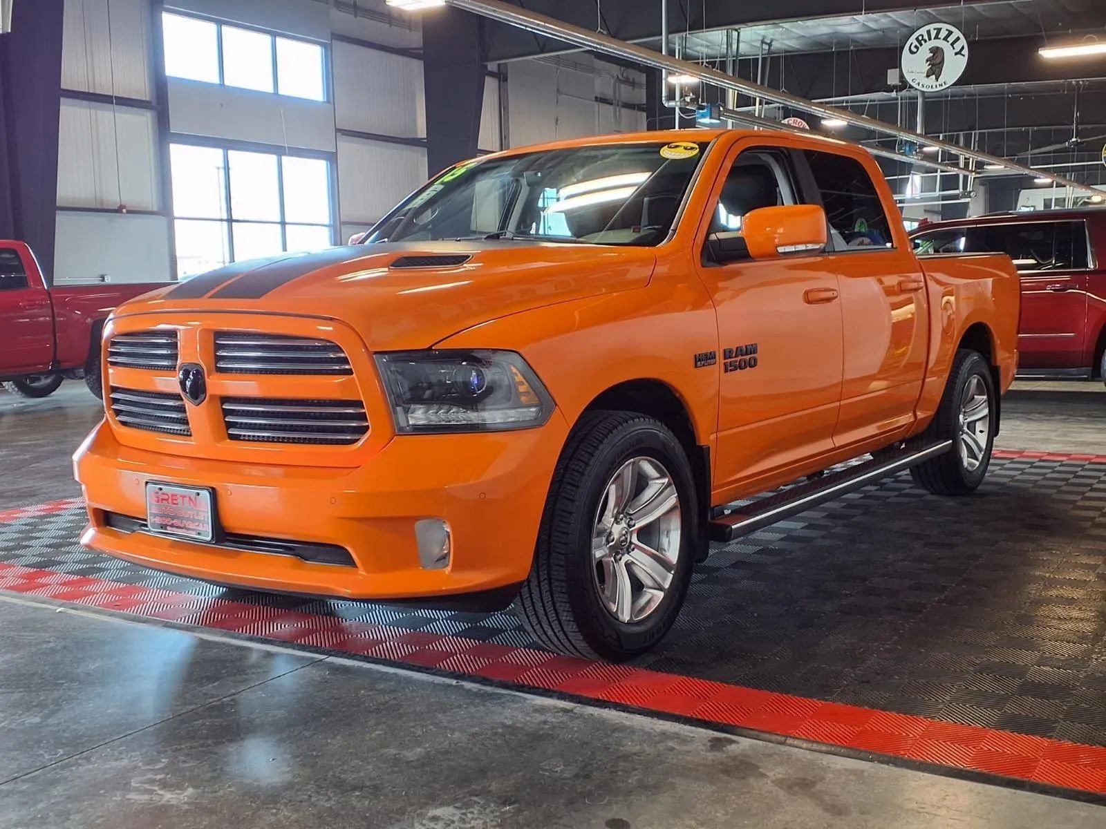 Used 2015 RAM 1500 Sport w/ Ignition Orange Sport Package image 3