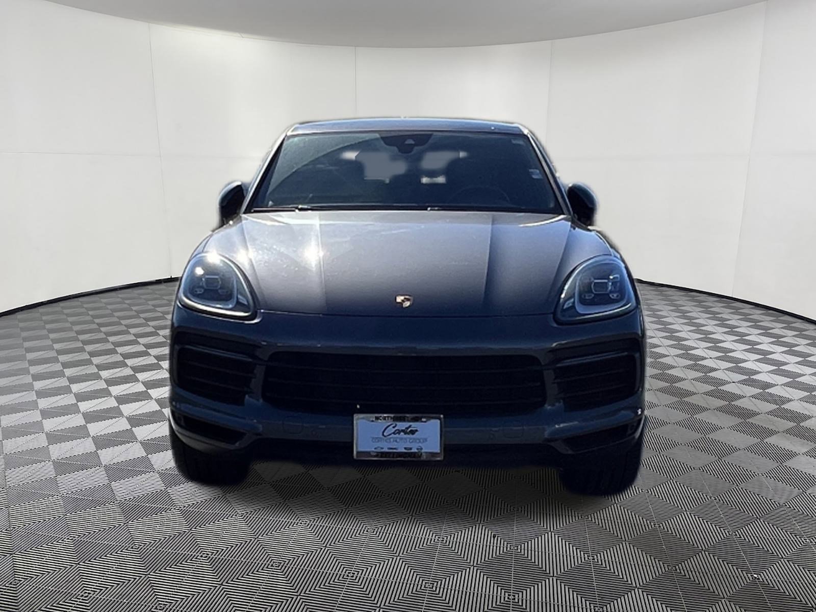 Used 2021 Porsche Cayenne Coupe w/ Premium Package image 2