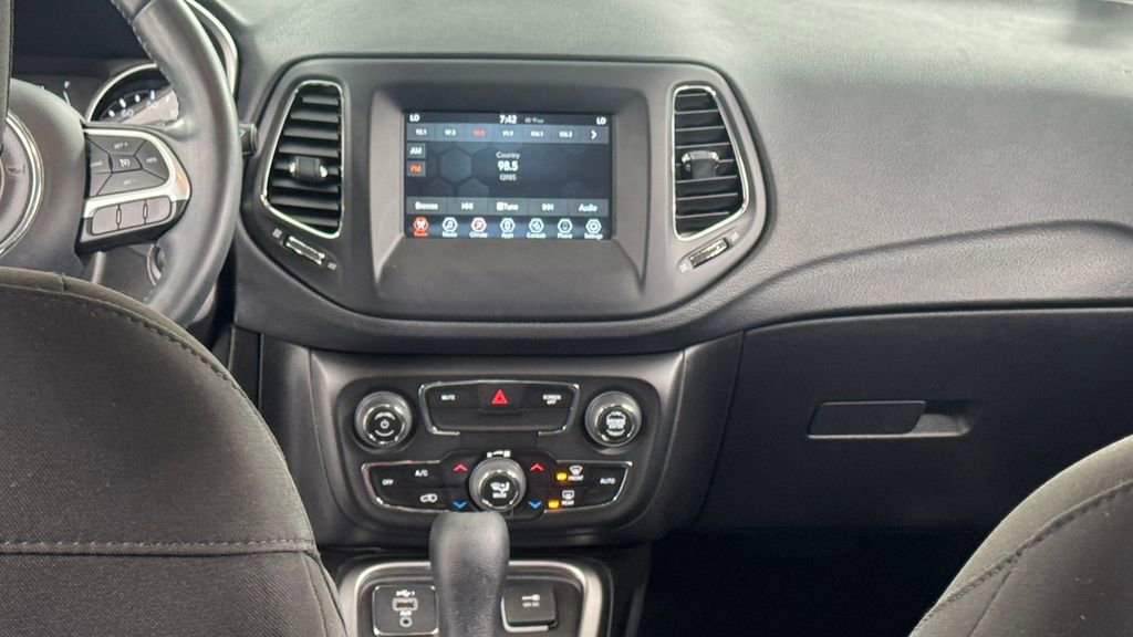 Used 2020 Jeep Compass Sport w/ Cold Weather Group image 16