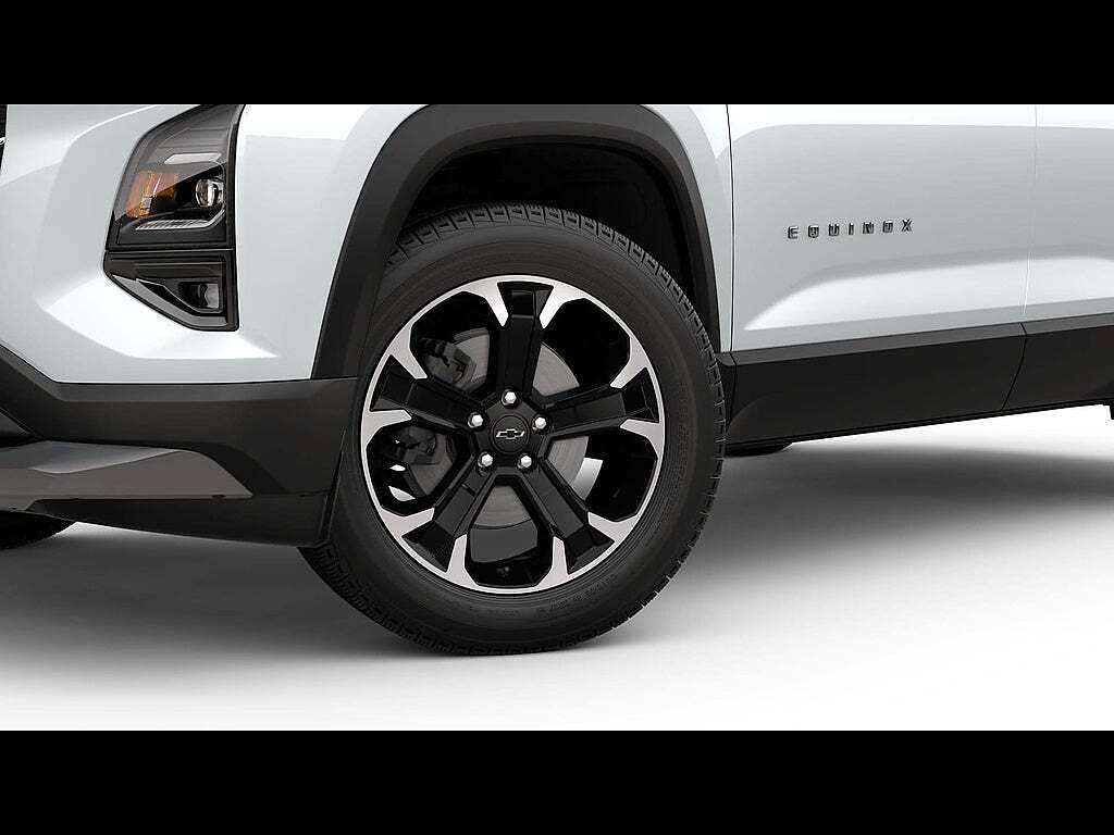 New 2026 Chevrolet Equinox LT w/ Convenience Package II FWD image 58