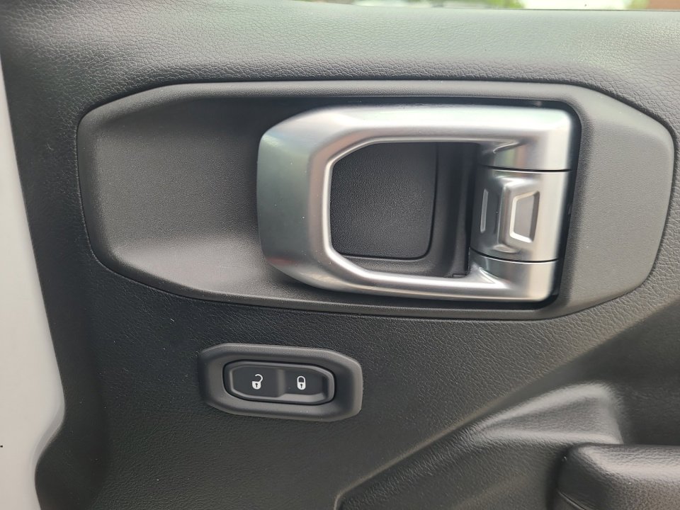 Used 2019 Jeep Wrangler Unlimited Sport S image 35