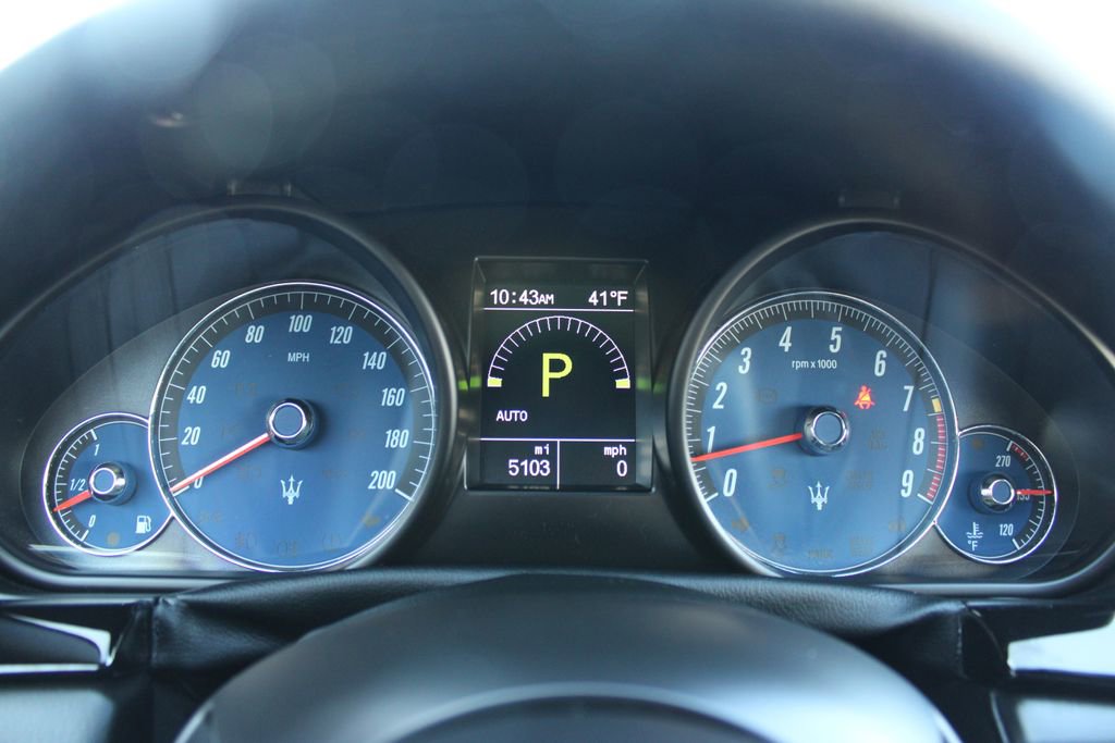 Used 2018 Maserati GranTurismo Sport image 14