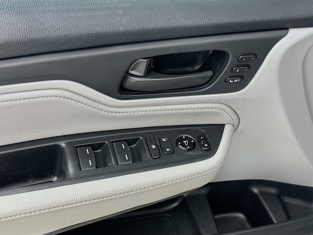 Used 2020 Honda Odyssey Touring image 21