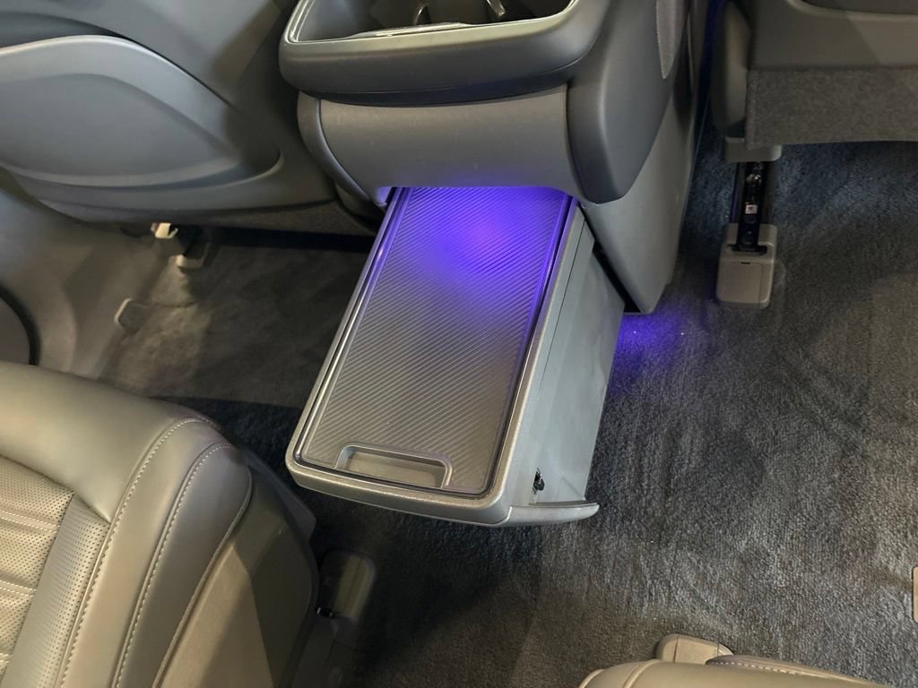 Certified 2024 Kia EV9 Land AWD/4WD image 23