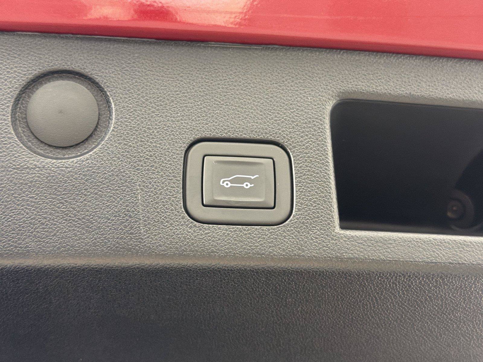 Certified 2026 Chevrolet Equinox RS FWD image 17