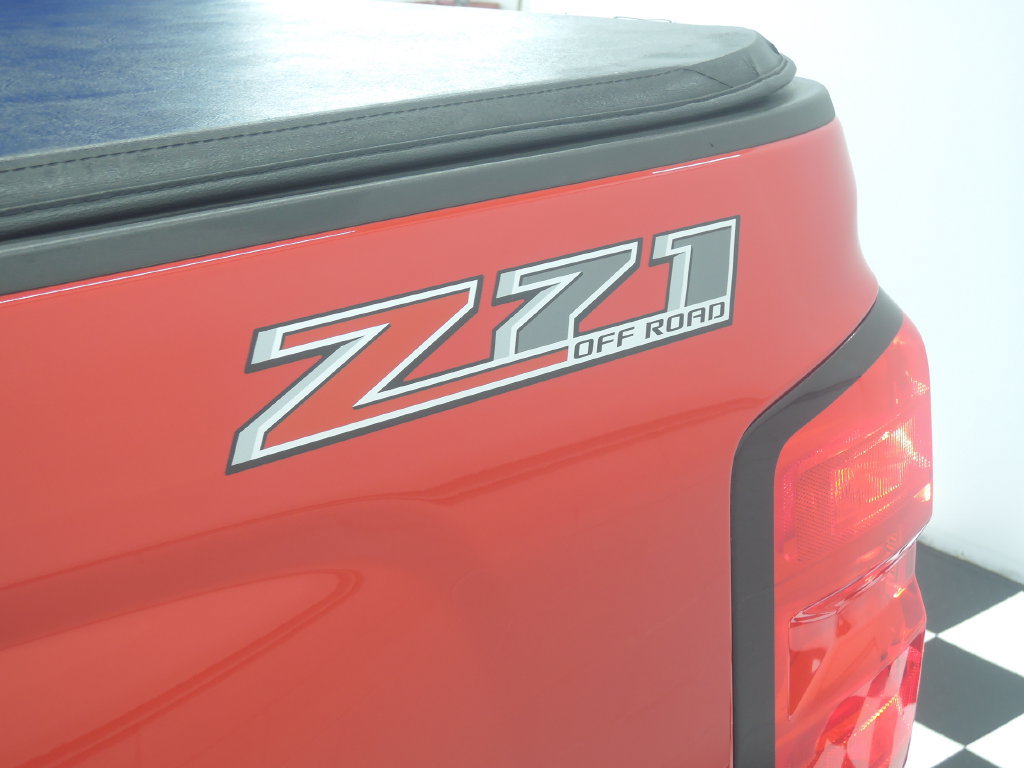 Used 2017 Chevrolet Silverado 2500 LTZ w/ Duramax Plus Package AWD/4WD image 32