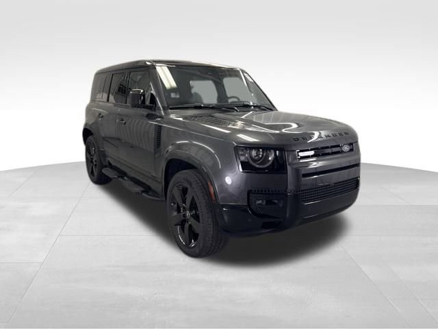 New 2025 Land Rover Defender 110 V8 image 3