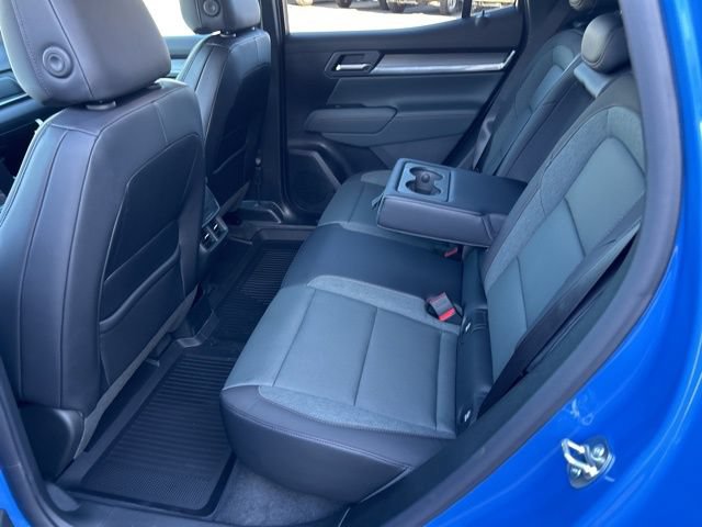 New 2026 GMC Terrain AT4 w/ Technology Package II AWD/4WD image 8