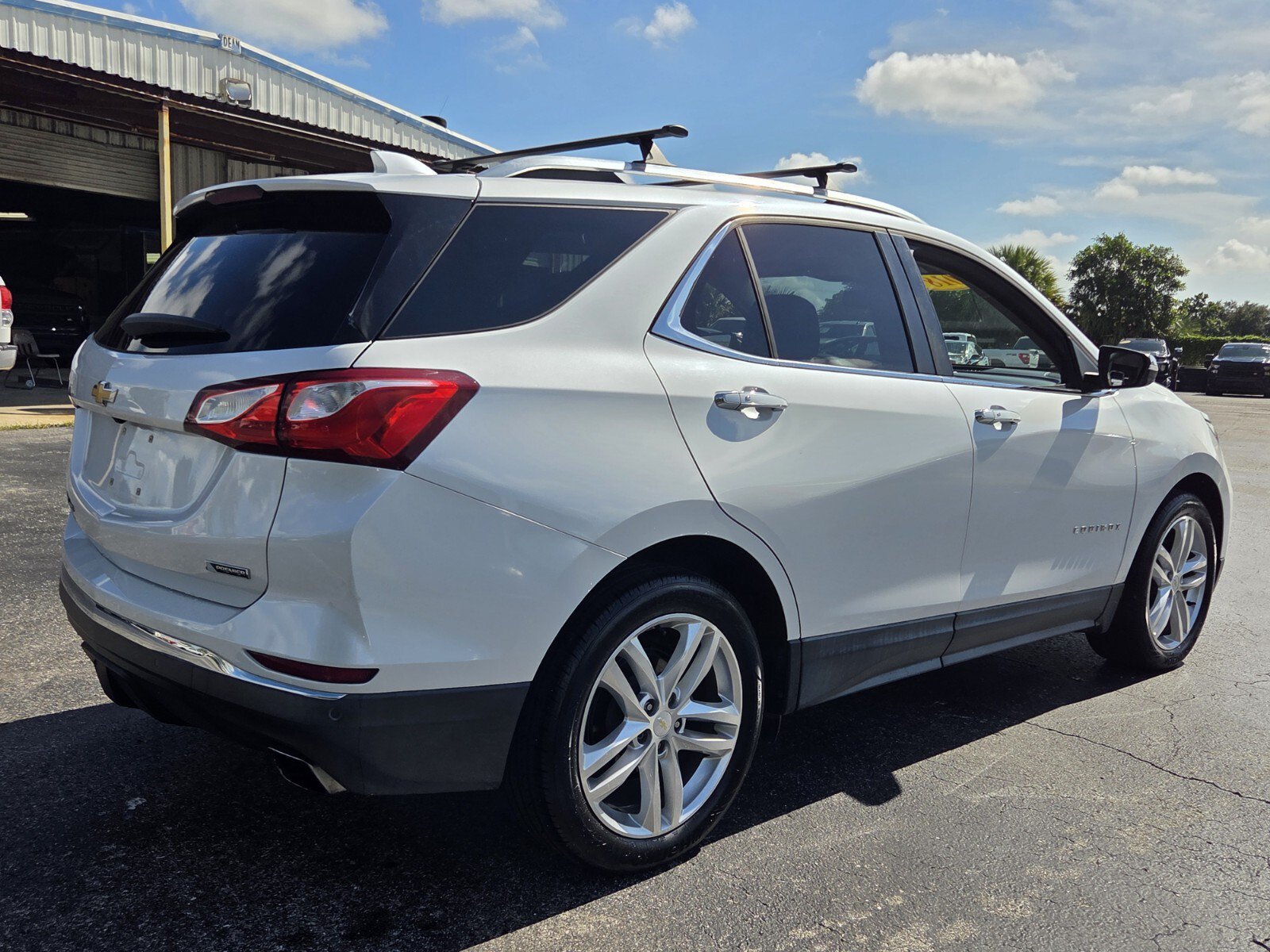 Certified 2018 Chevrolet Equinox Premier FWD image 5
