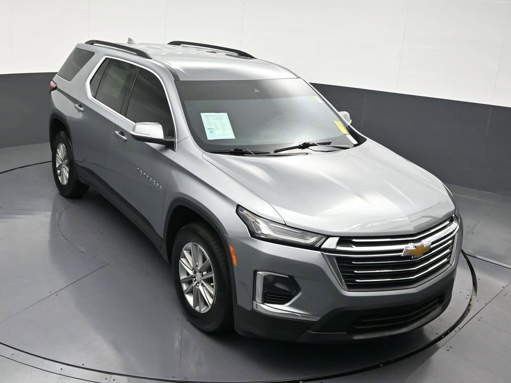 Used 2023 Chevrolet Traverse LT image 23