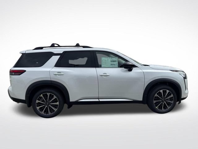New 2026 Nissan Pathfinder Platinum w/ Cargo Package FWD image 9
