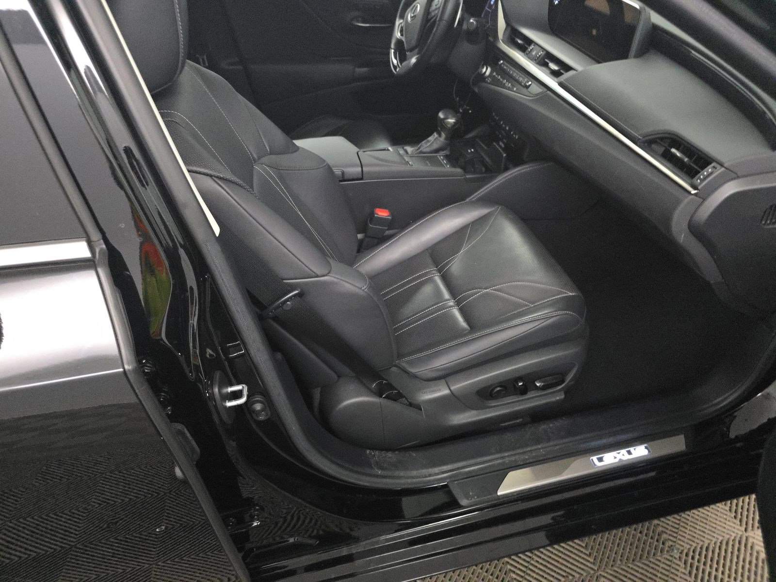 Used 2021 Lexus ES 350 Ultra Luxury image 8