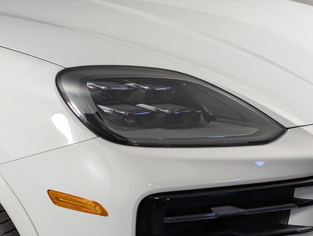 New 2026 Porsche Cayenne image 15
