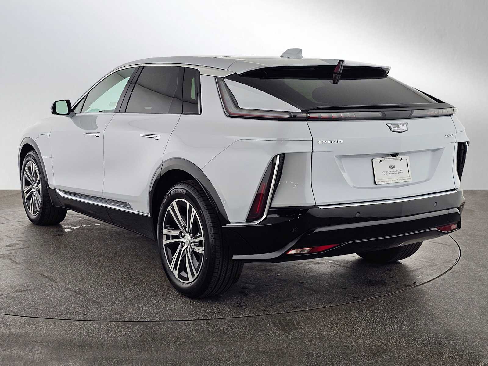 New 2026 Cadillac Lyriq Luxury image 5