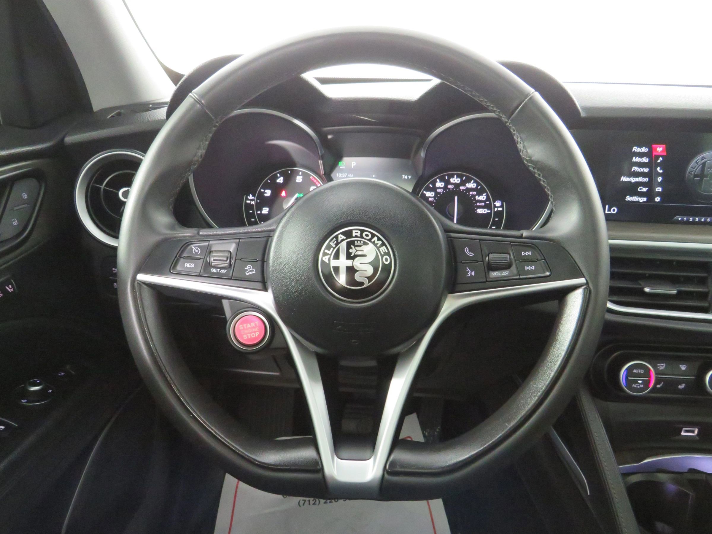Used 2018 Alfa Romeo Stelvio Ti image 13