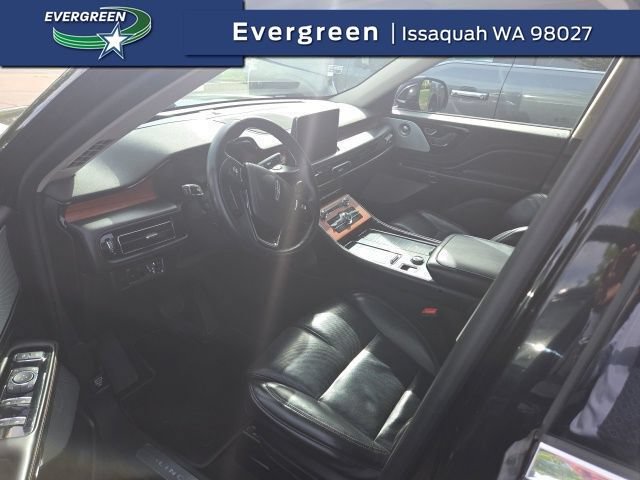 Used 2020 Lincoln Aviator Reserve w/ Equipment Group 202A AWD/4WD image 1