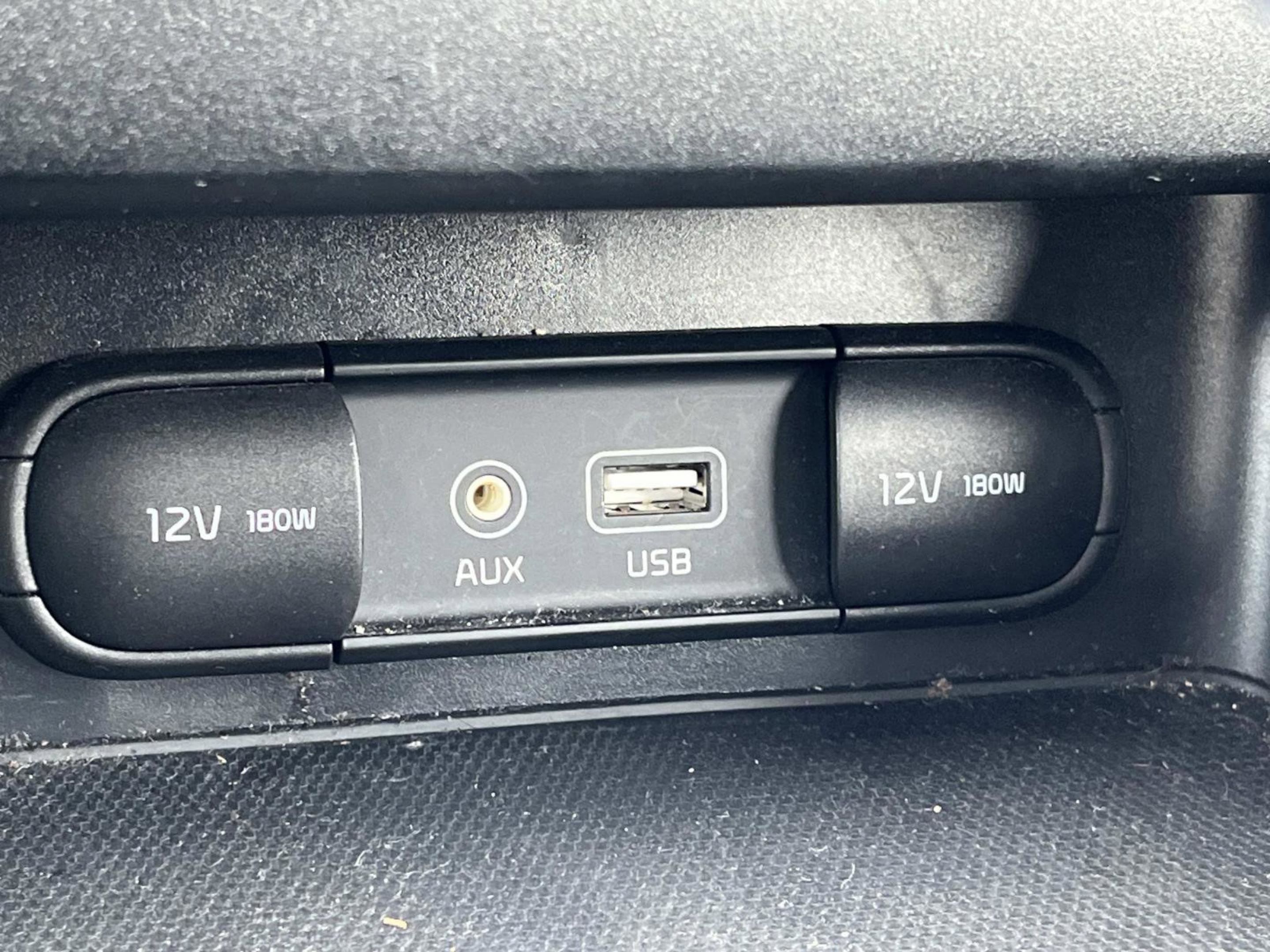 Used 2019 Kia Forte S FWD image 32
