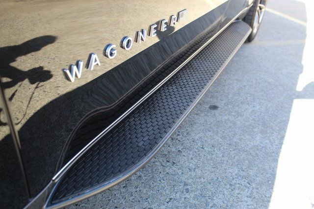 Used 2022 Jeep Wagoneer Series II w/ Convenience Group I image 8