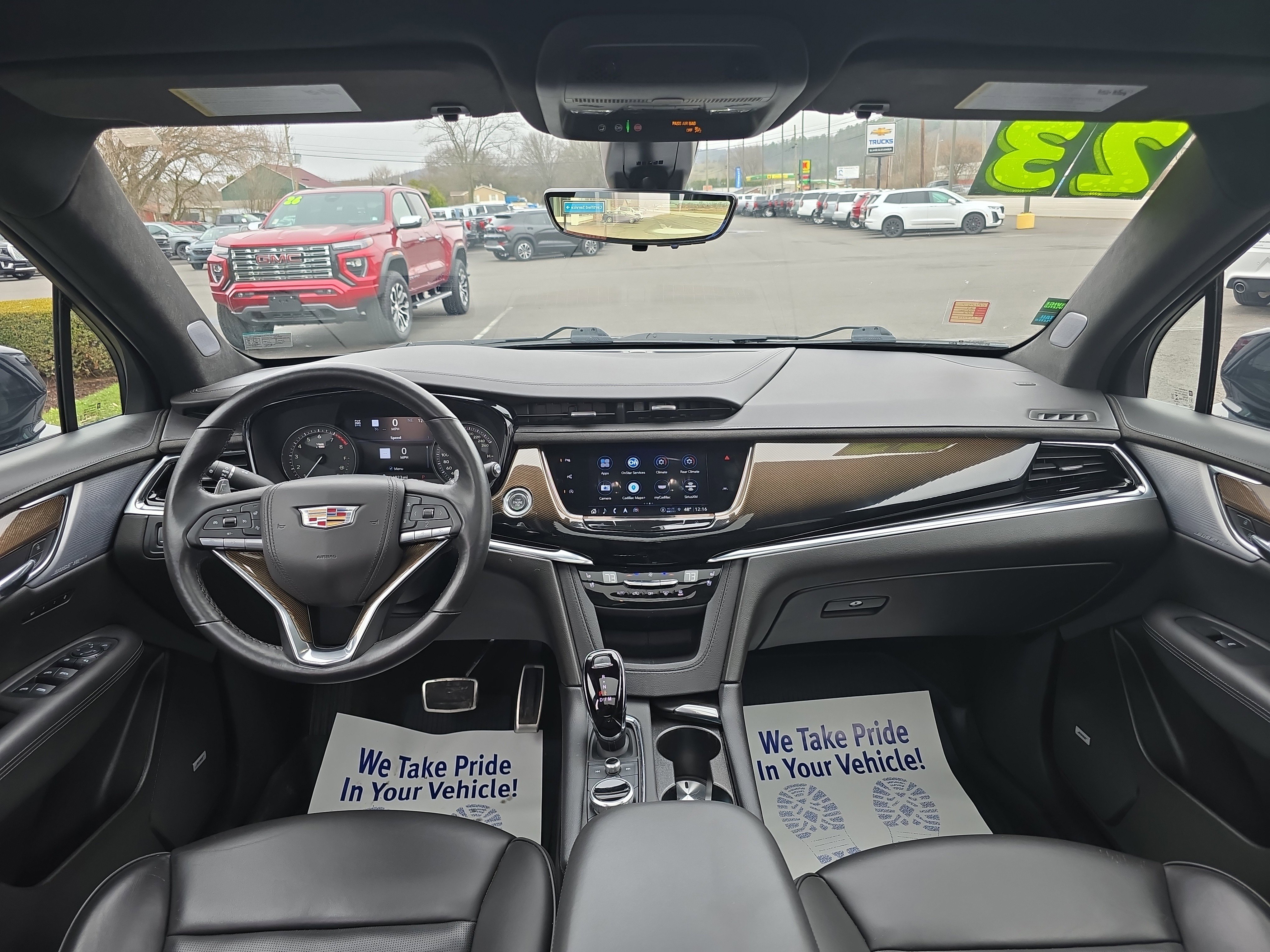 Used 2023 Cadillac XT6 Sport w/ Platinum Package image 16