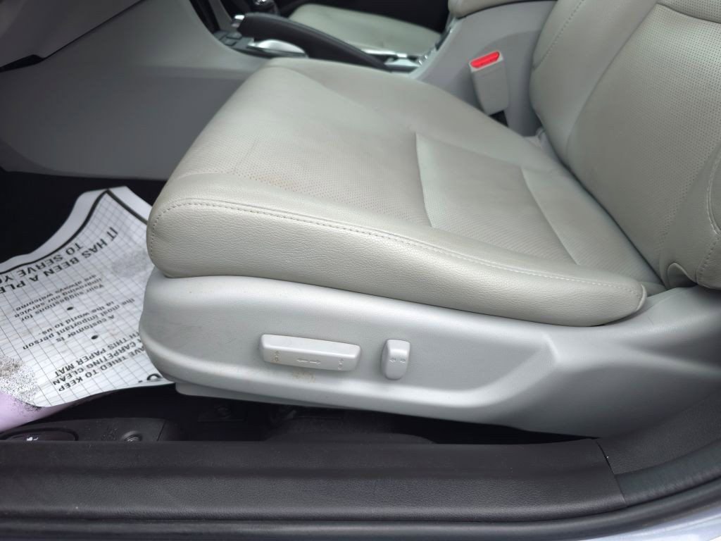 Used 2016 Acura ILX image 12