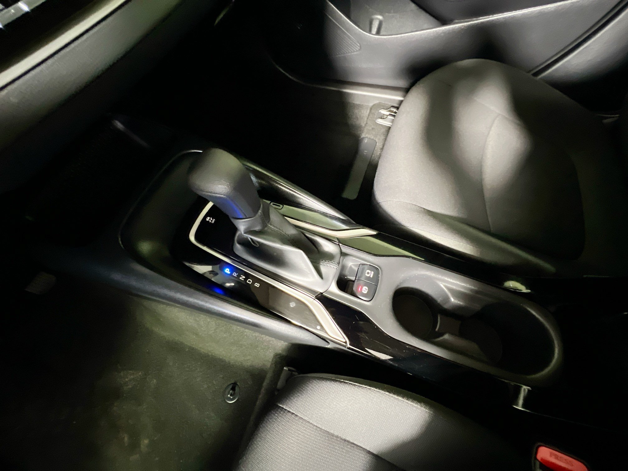 Used 2022 Toyota Corolla LE FWD image 23