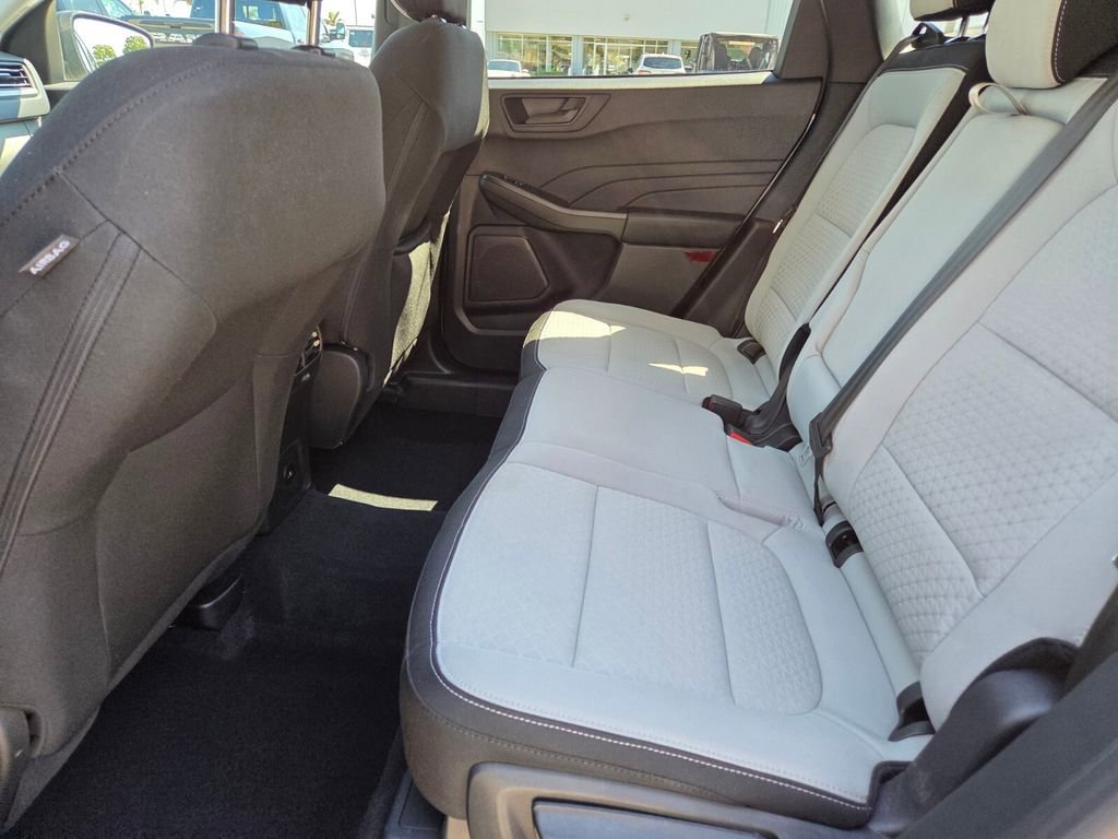 Used 2024 Ford Escape Active image 18