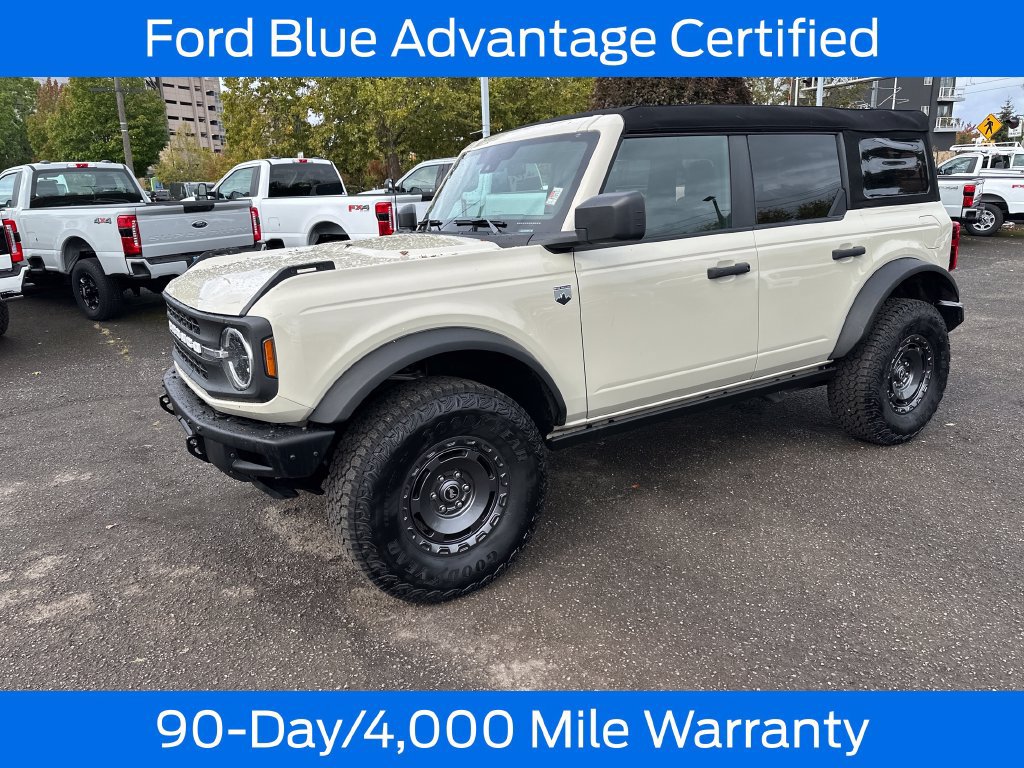 Used 2025 Ford Bronco Big Bend w/ Black Diamond Package AWD/4WD image 3