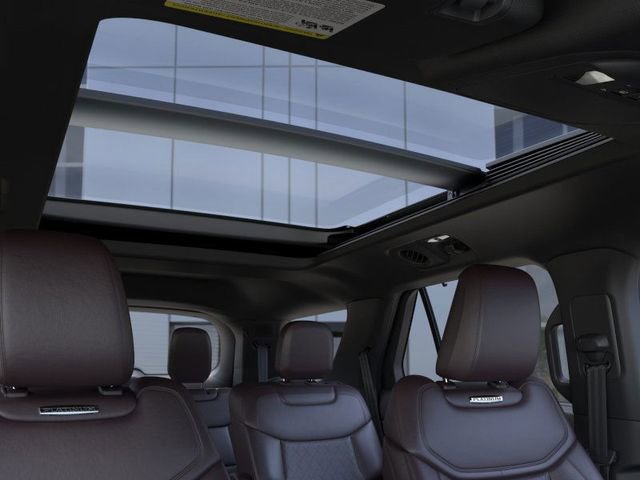New 2025 Ford Explorer Platinum image 25