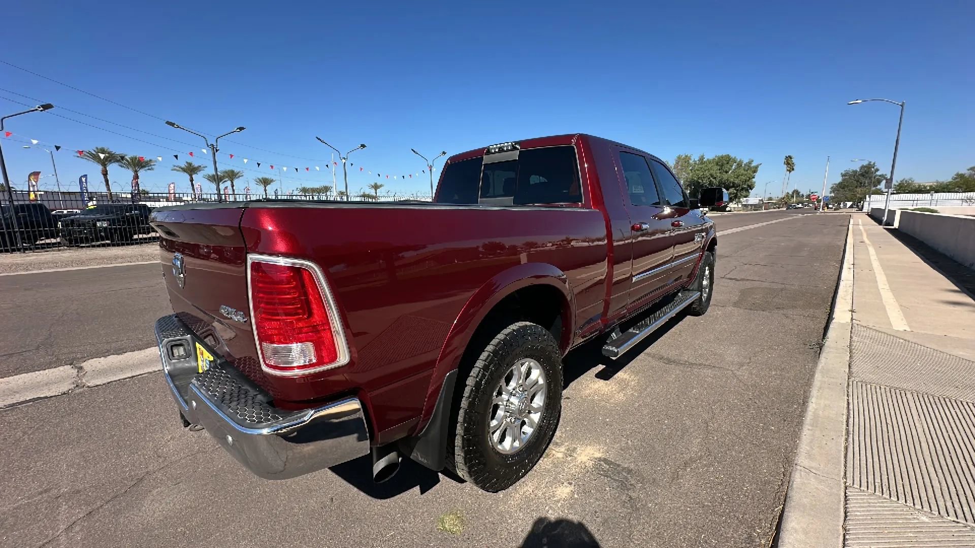 Used 2016 RAM 2500 Laramie w/ Convenience Group AWD/4WD image 6