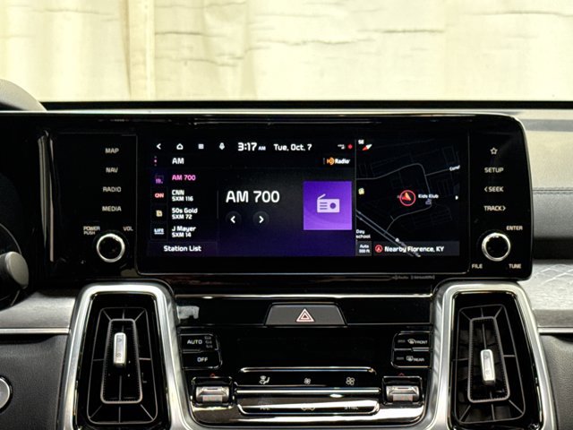 Certified 2022 Kia Sorento SX image 21