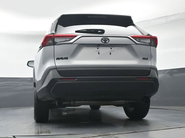 Certified 2025 Toyota RAV4 XLE w/ Convenience Package image 39