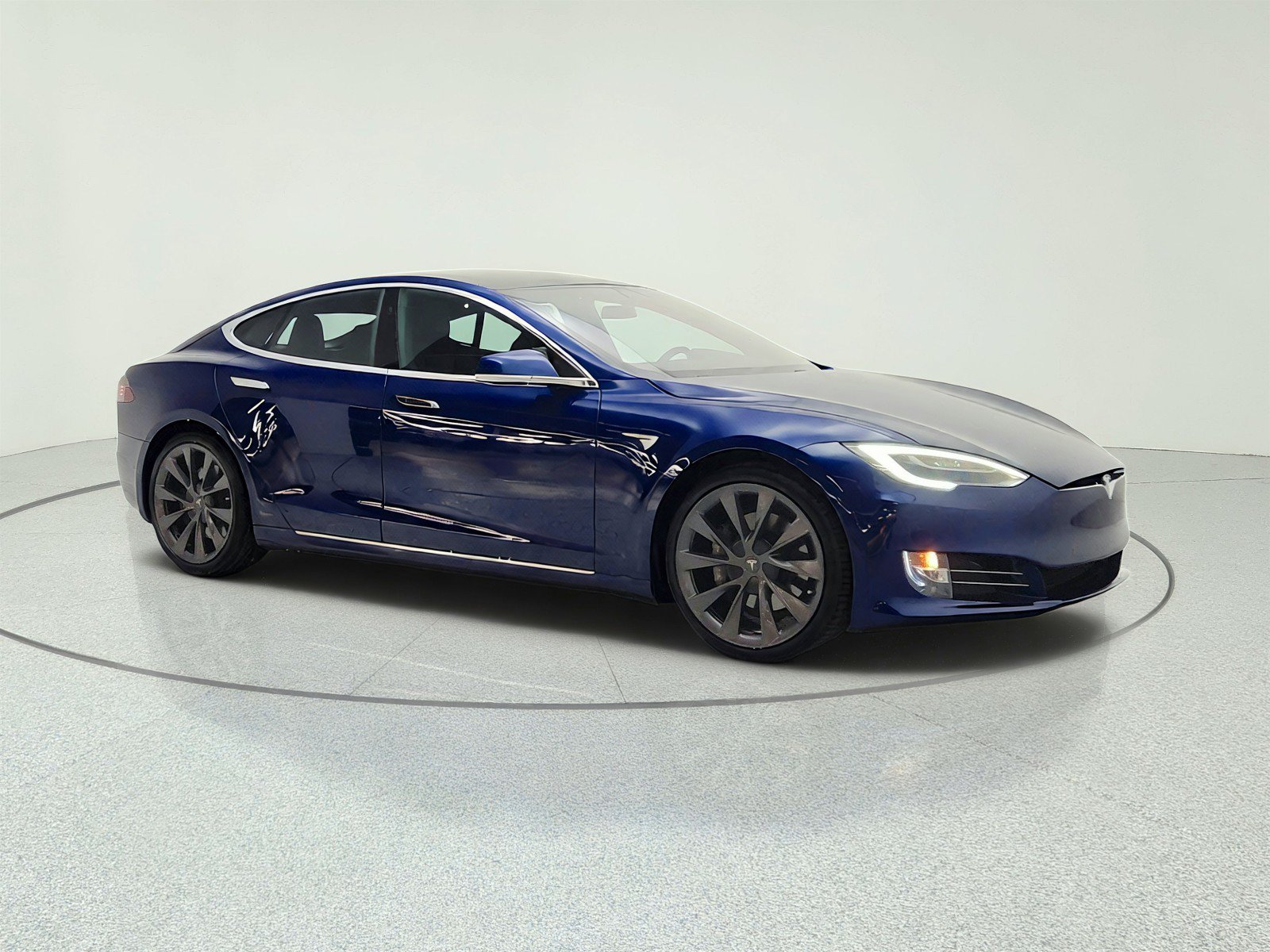 Used 2021 Tesla Model S AWD image 3