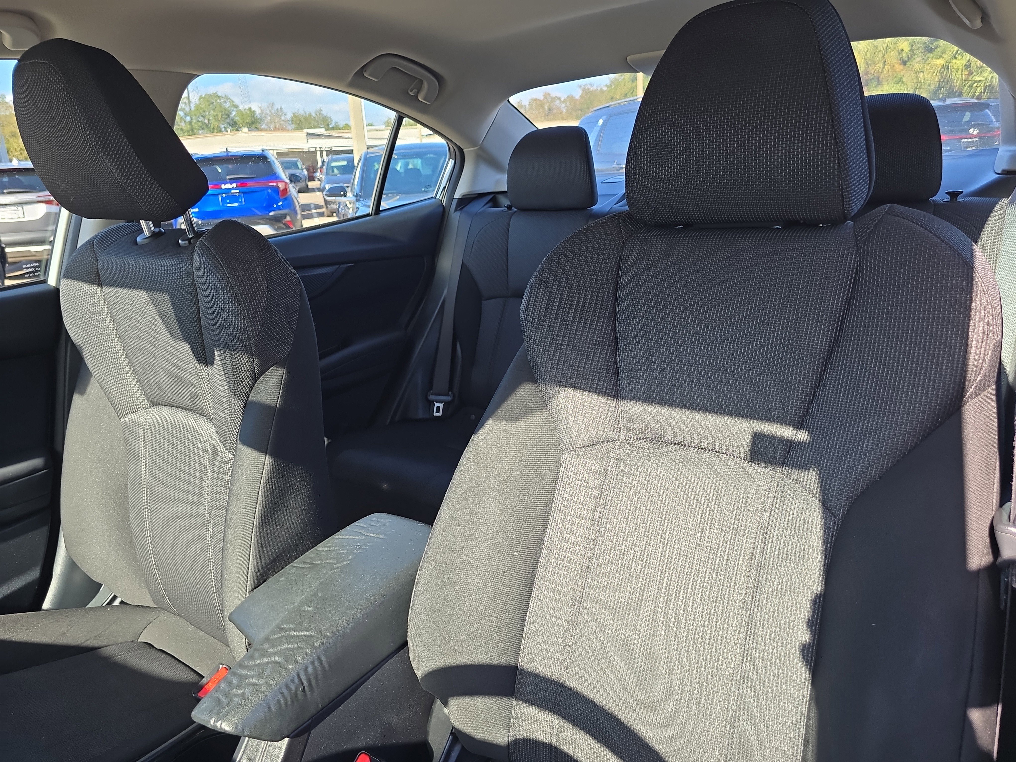 Used 2020 Subaru Impreza 2.0i image 23