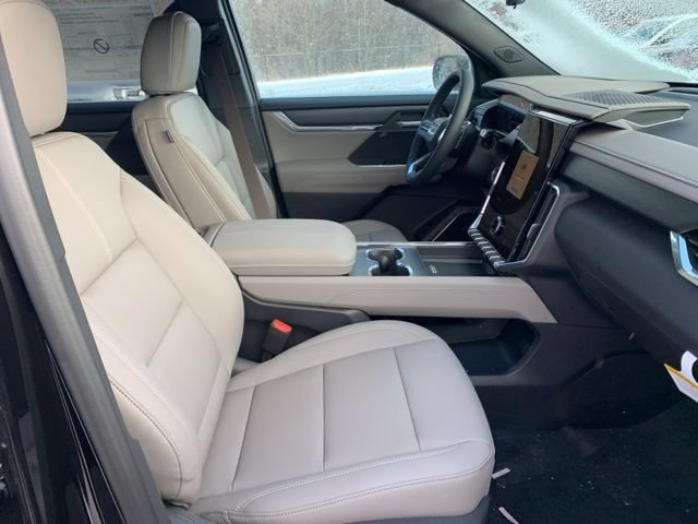 New 2026 GMC Acadia Elevation w/ Black Edition FWD image 31