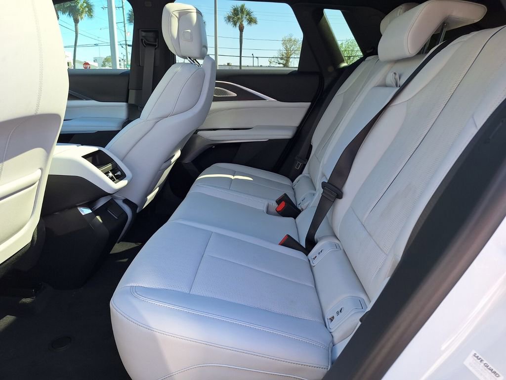 New 2026 Cadillac Lyriq Premium Sport w/ LPO, ONYX Package image 11