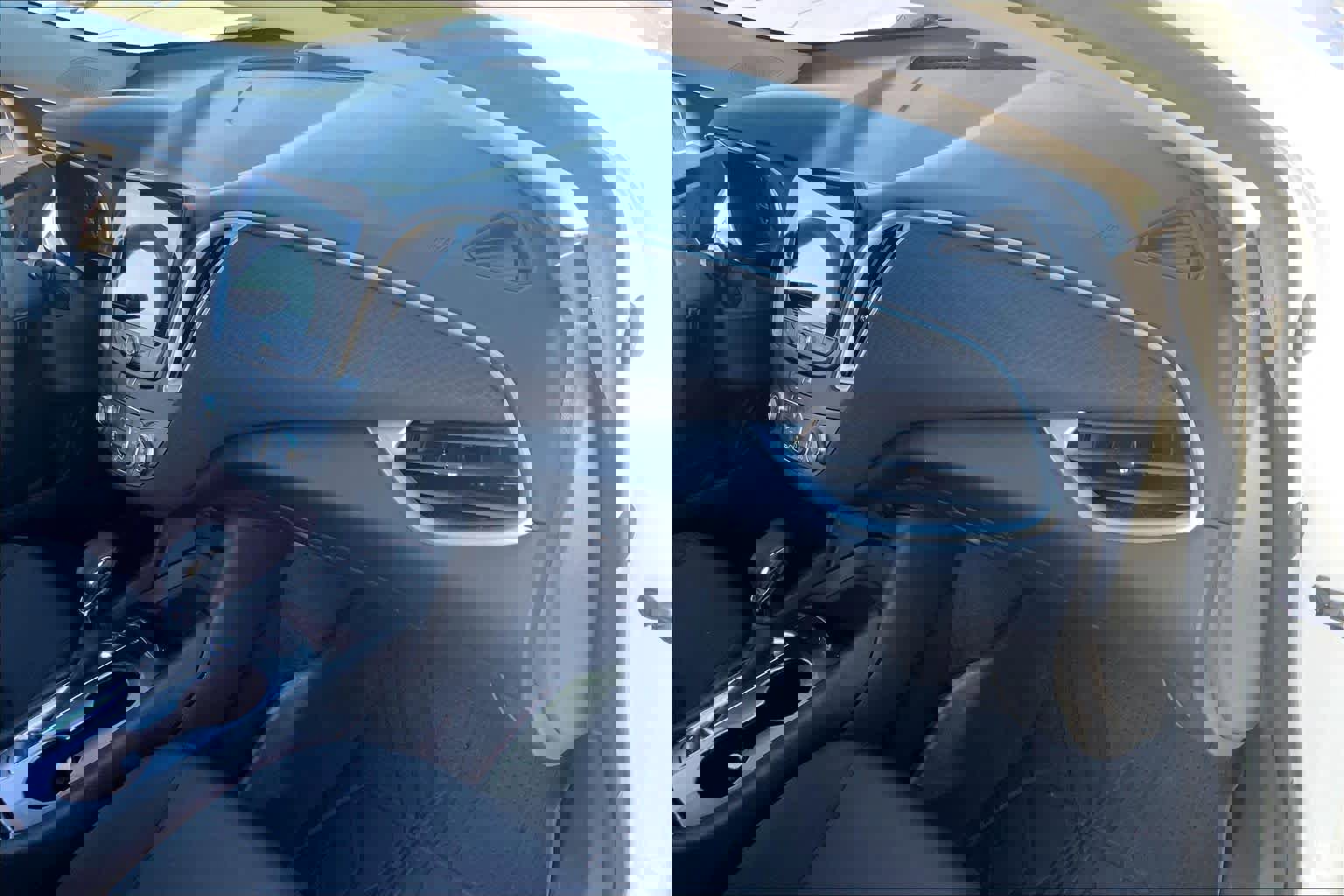 Used 2022 Chevrolet Malibu LS image 17