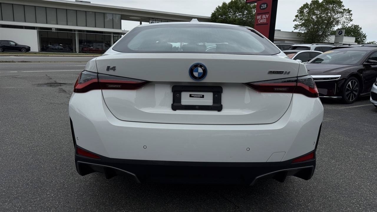 Used 2023 BMW i4 eDrive35 w/ Premium Package RWD image 15