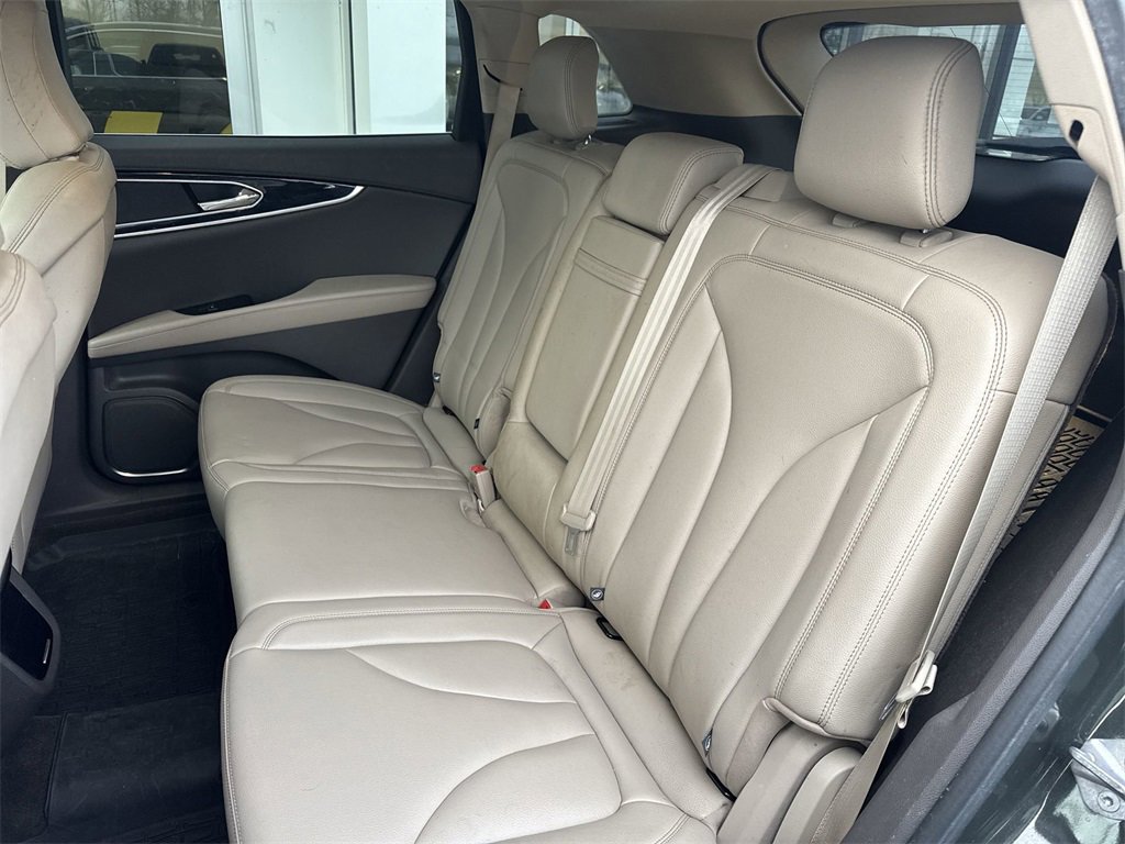 Certified 2022 Lincoln Nautilus FWD w/ Premium Package image 26