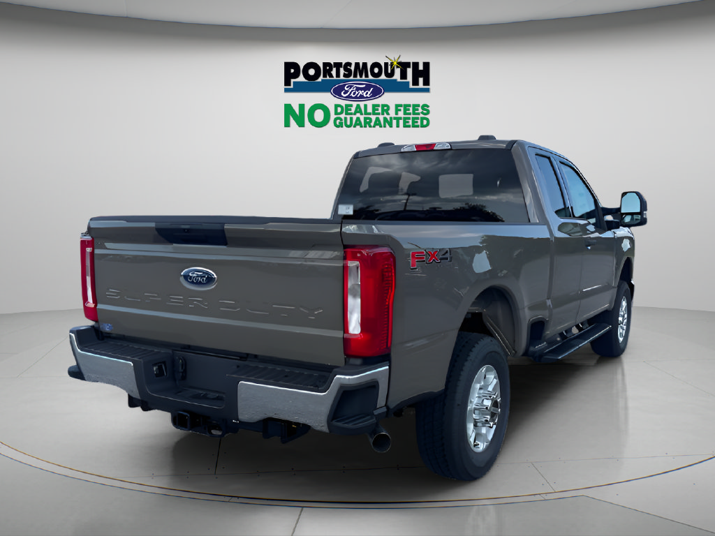 New 2026 Ford F250 XLT w/ FX4 Off-Road Package AWD/4WD image 21