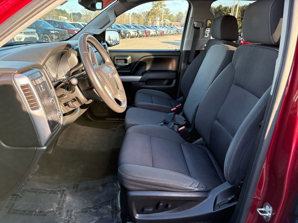 Used 2018 Chevrolet Silverado 1500 LT w/ All Star Edition image 13