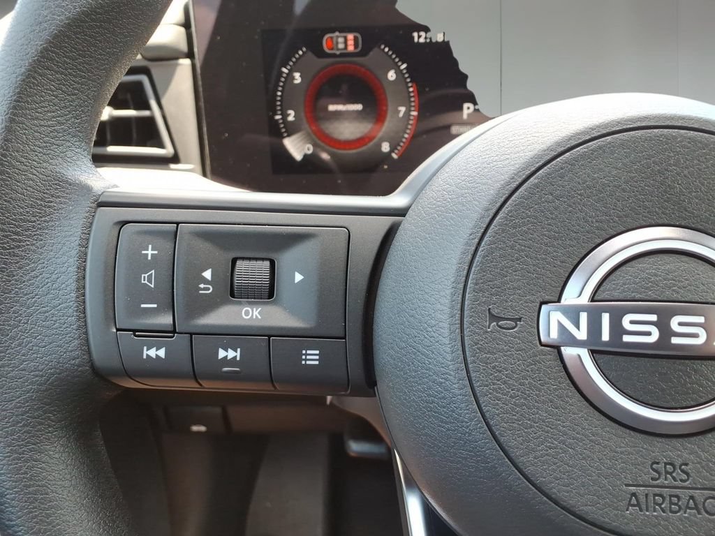 New 2026 Nissan Kicks S FWD image 17