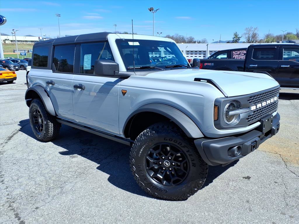 New 2026 Ford Bronco Badlands image 1
