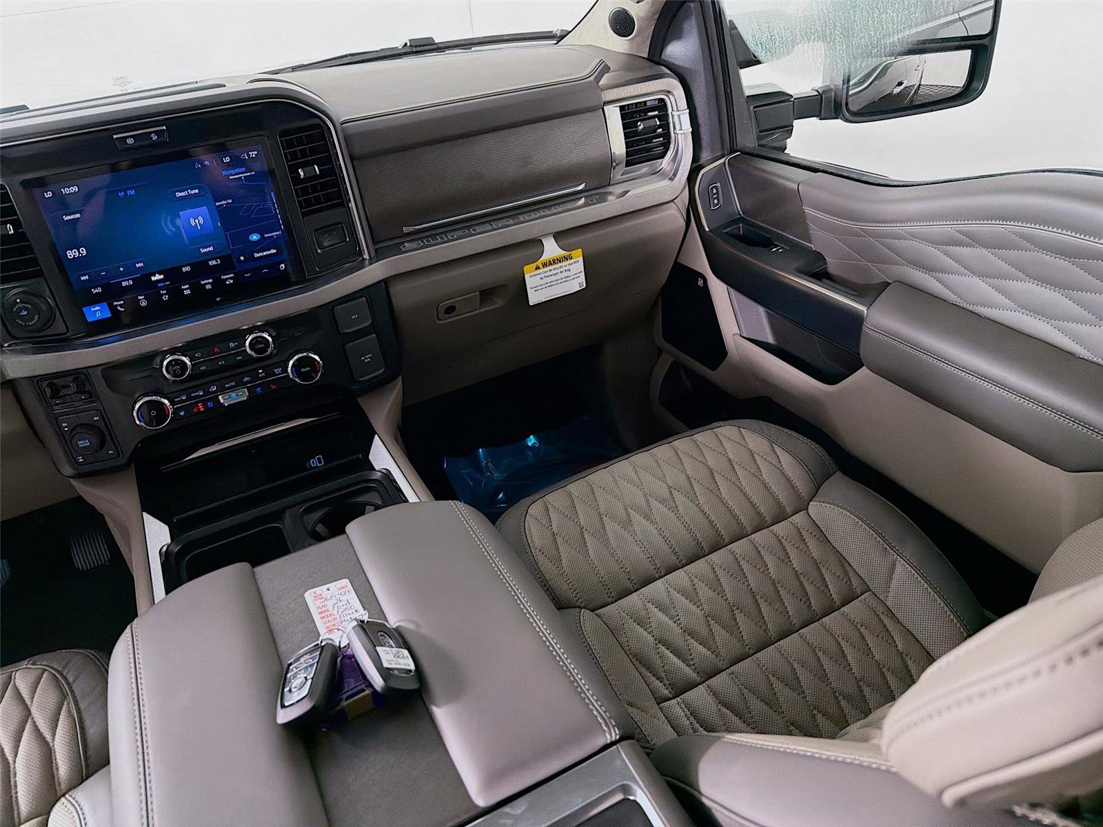 New 2026 Ford F250 Platinum w/ Platinum Plus Package AWD/4WD image 26