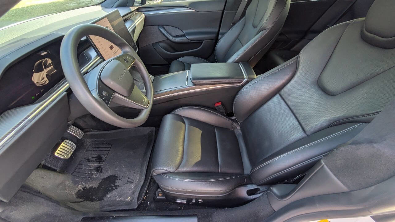 Used 2021 Tesla Model S Plaid image 8